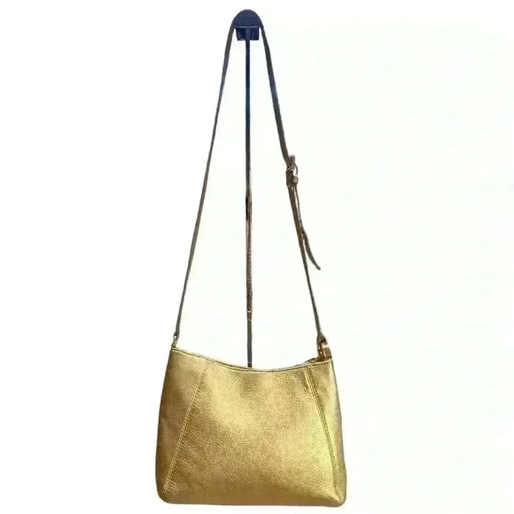 Beautiful Michaels Kors Shoulder Bag.  Pre Owned in Very Good Condition. - Picture 1 of 8